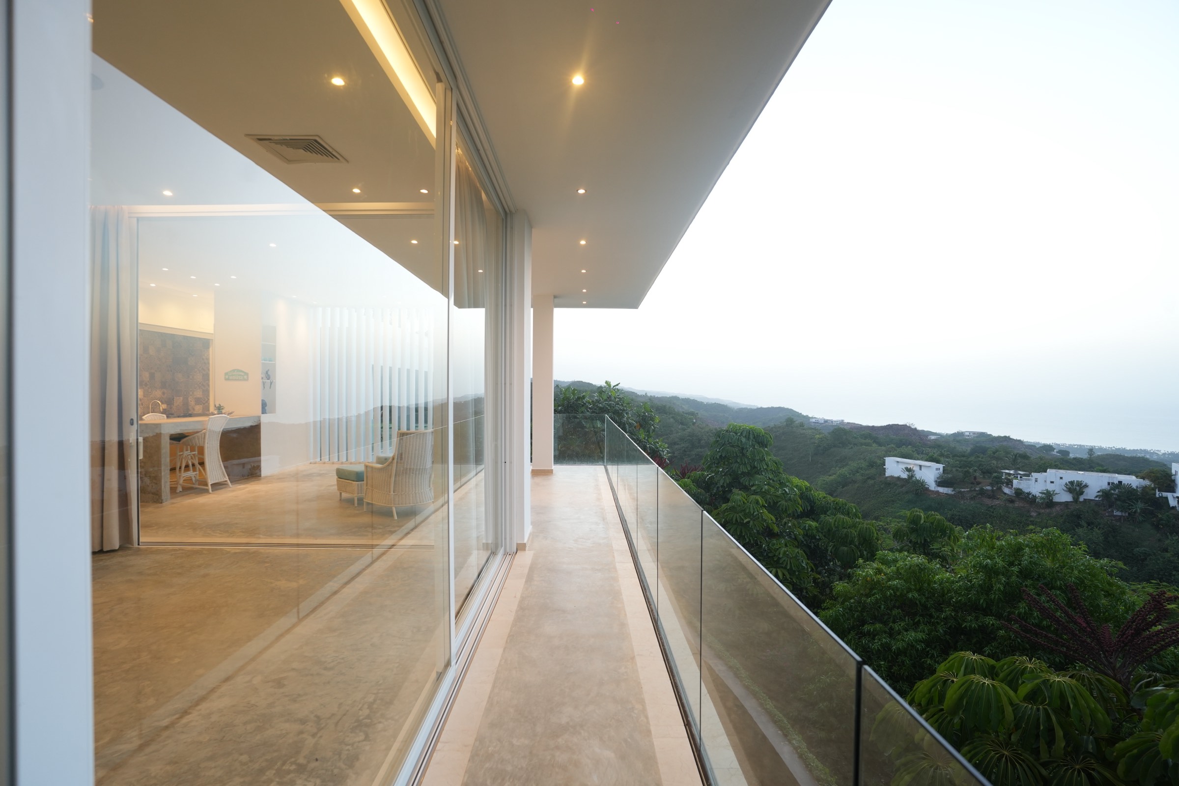 Terraza exterior con vista al valle